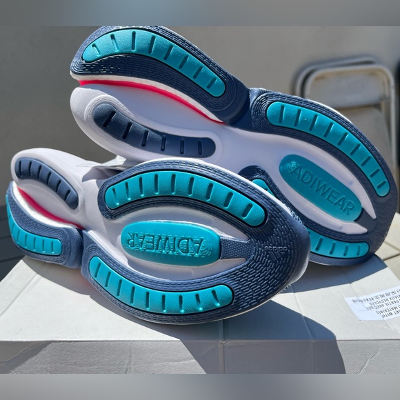 Adidas Alohaboost V1 - Picture 4 of 6